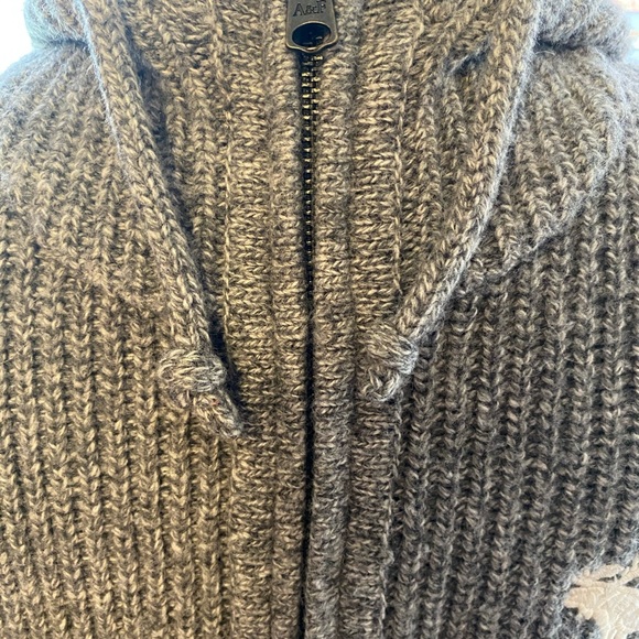 |SOLD| Abercrombie and Fitch Zip-up W/Hoodie - Picture 2 of 8